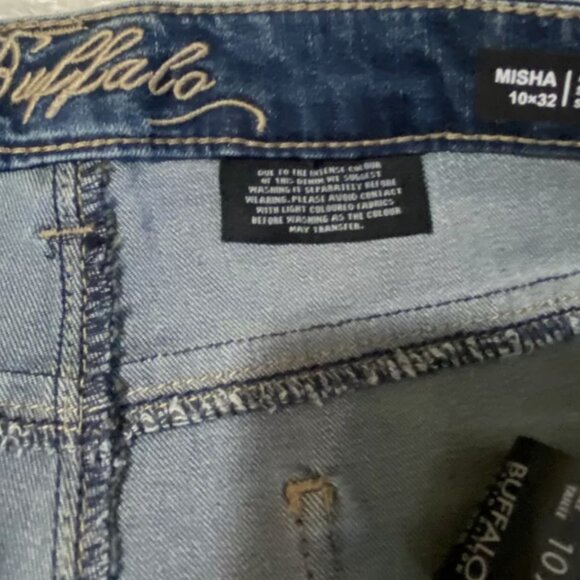 Brand New Women's Buffalo David Bitton Mid-Rise Straight Leg "Misha" Jeans - Picture 6 of 16